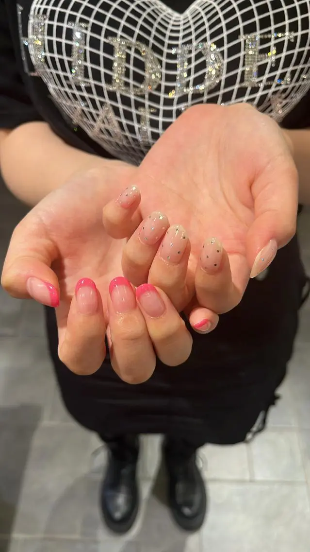 ネイル ハンドネイル 鈴木 里奈のネイルデザイン
