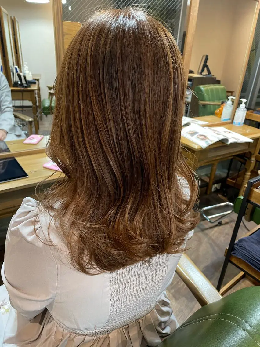 ミディアム 似合わせカラーカット 🪽chinatsuのヘアスタイル