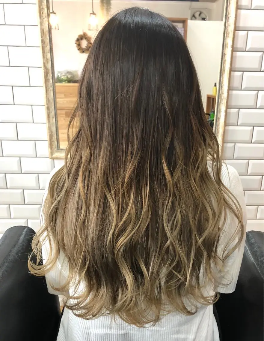 ロング 橋本 敬介のヘアスタイル