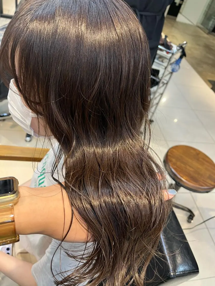 ロング カラー ヘアアレンジ メンズ キッズ ネイル マツエク・マツパ アイブロウ 透明感カラー🤎 ゆりのヘアスタイル