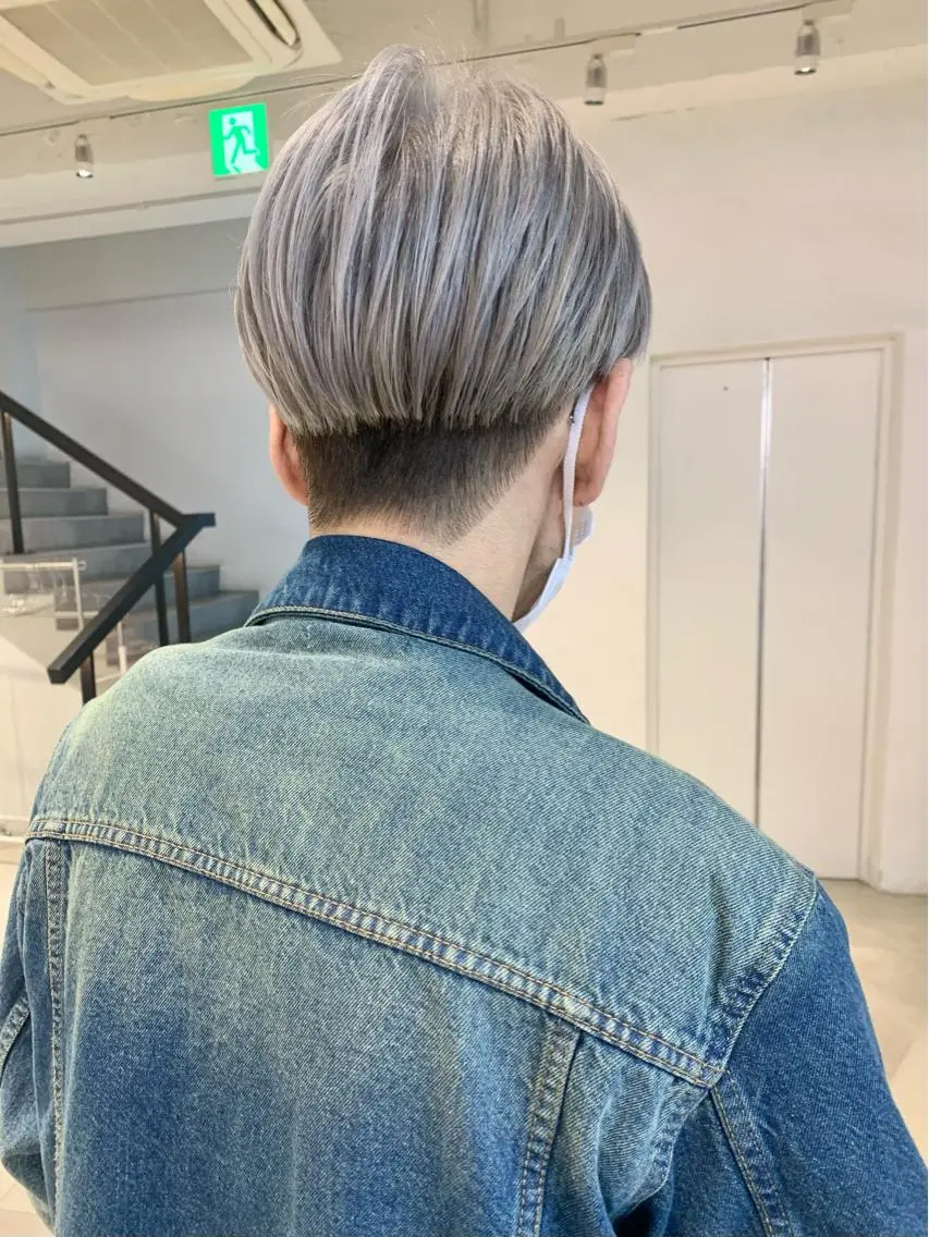 ショート カラー メンズ シルバー ホワイトシルバー カット ヘアカラー Kureha/ネイル トレンドヘアのマツエク・マツパデザイン