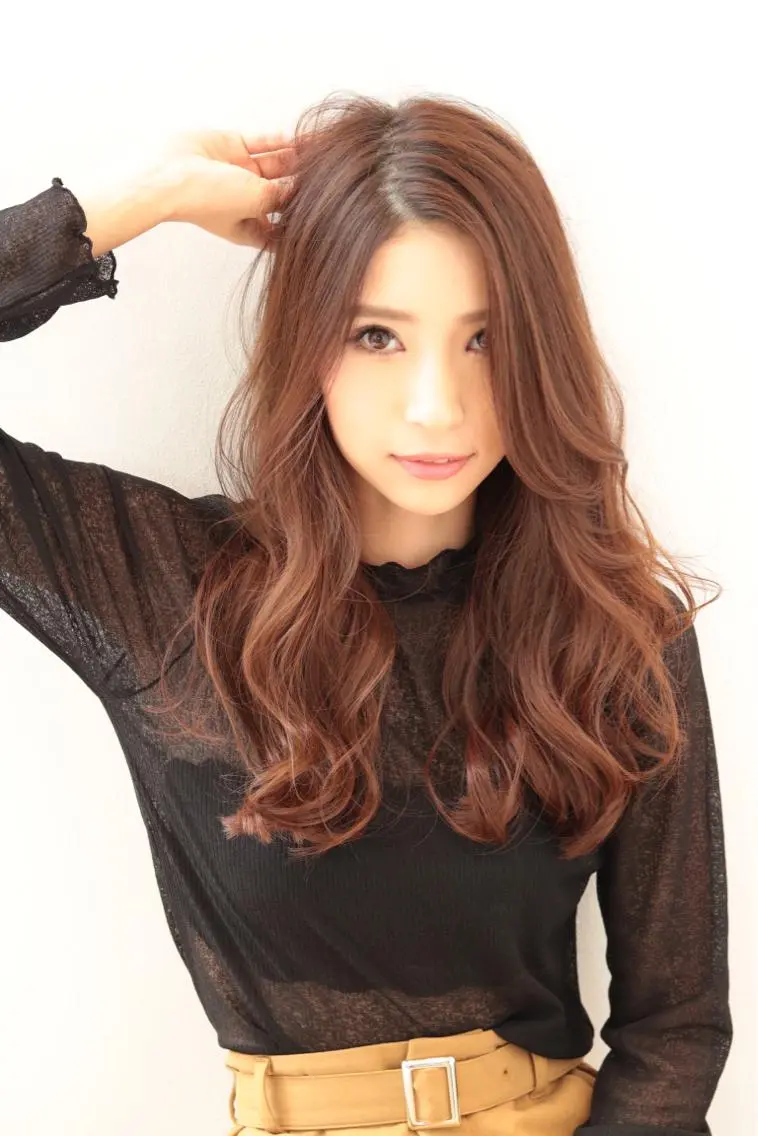 ロング カラー 酒井 敬之のヘアスタイル
