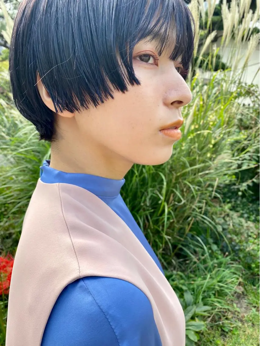 ショート カラー ショートヘア AND THE BRICKS北川珠紀の眉毛・アイブロウイメージ