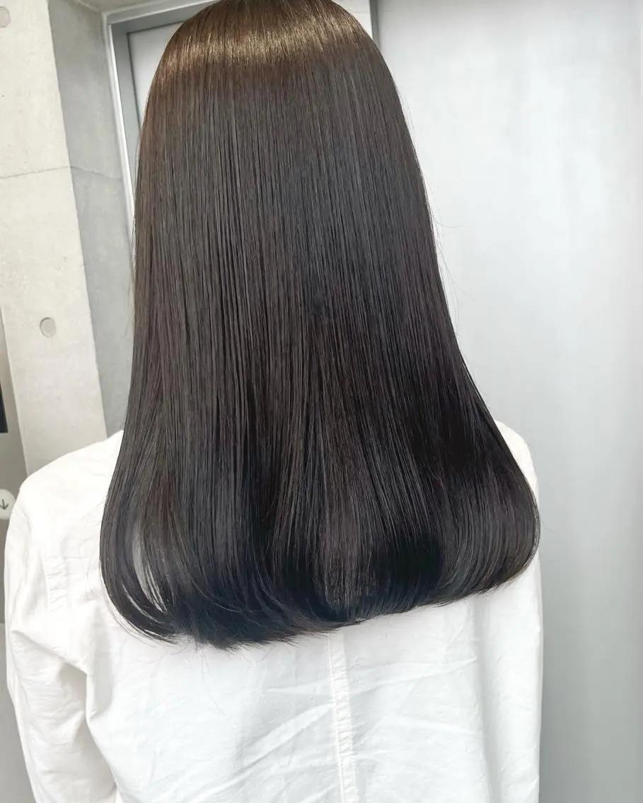 ロング カラー パーマ ヘアアレンジ ヘアカラー トリートメント 透明感/オリーブ/ グレージュ/YUKAのヘアスタイル