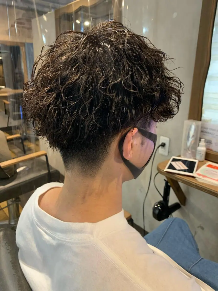 パーマ メンズ カット ヘアカラー トリートメント repose日本橋 室町のヘアスタイル
