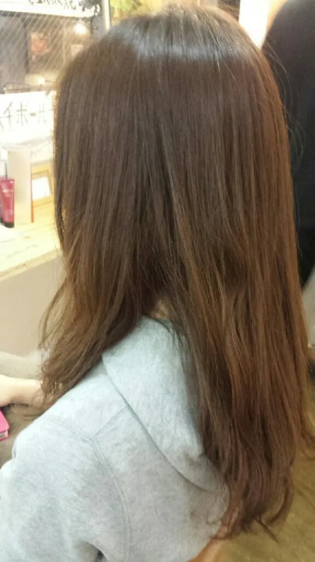 セミロング カラー アッシュ ベージュカラー 🔳髪質改善🔳 岡本陽のヘアスタイル