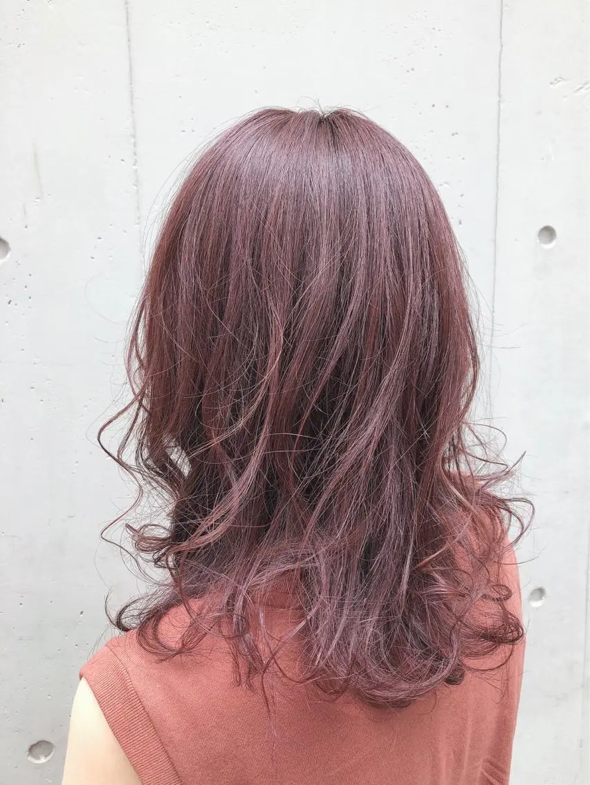 ミディアム カラー カット ヘアカラー トリートメント 浦山 和之のヘアスタイル