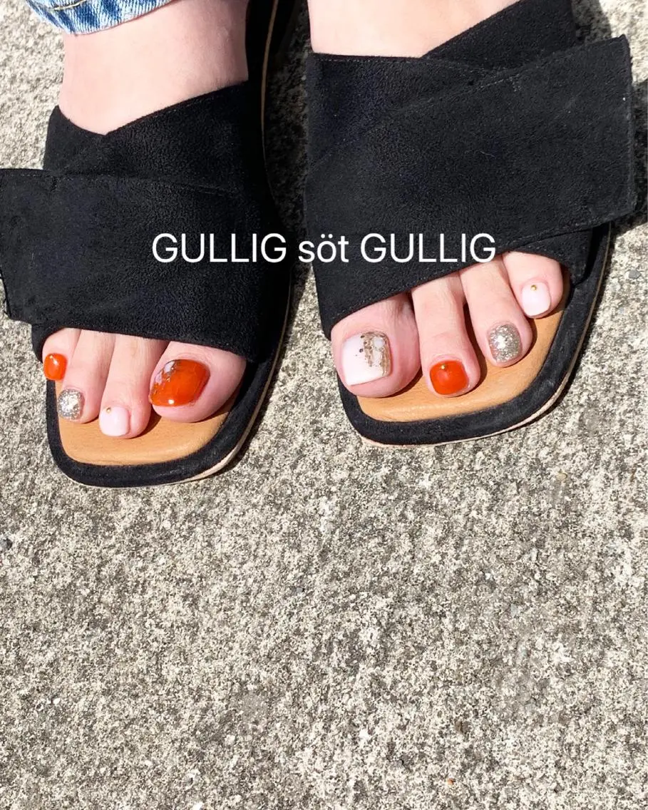 ネイル フットネイル GULLIG söt GULLIGのネイルデザイン