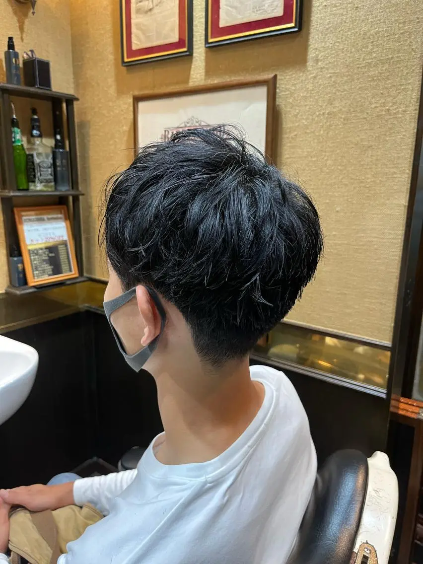 ショート メンズ マッシュ 刈り上げ 工藤 千織のヘアスタイル