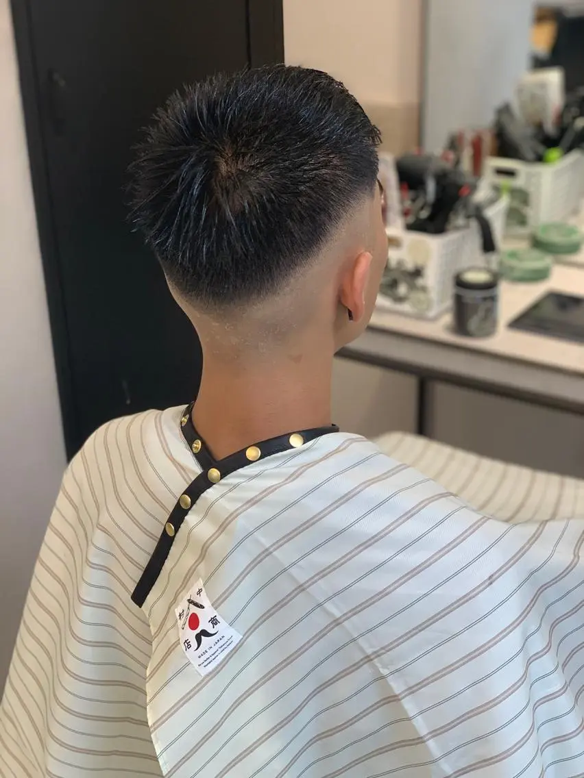 ショート メンズ フェードカット スキンフェード カット 🎱メンズフェード 特化HYOGA🎱のヘアスタイル