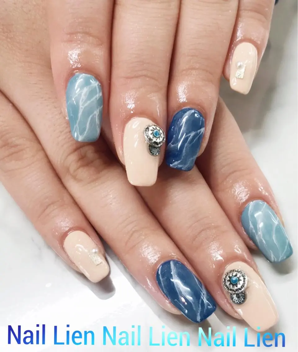 ネイル 持ち込み ハンドネイル Nail lieNのネイルデザイン