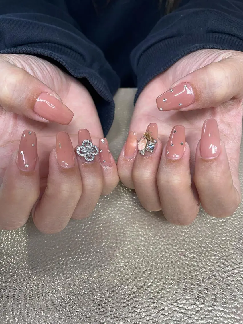 ネイル salon GIGINailの眉毛・アイブロウイメージ