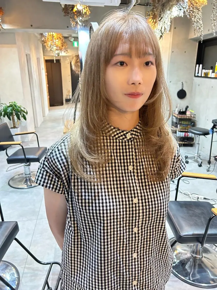 ロング 顔周りカット 韓国風ヘア レイヤーカット Blume…Kent 天文館レイヤーカットのヘアスタイル