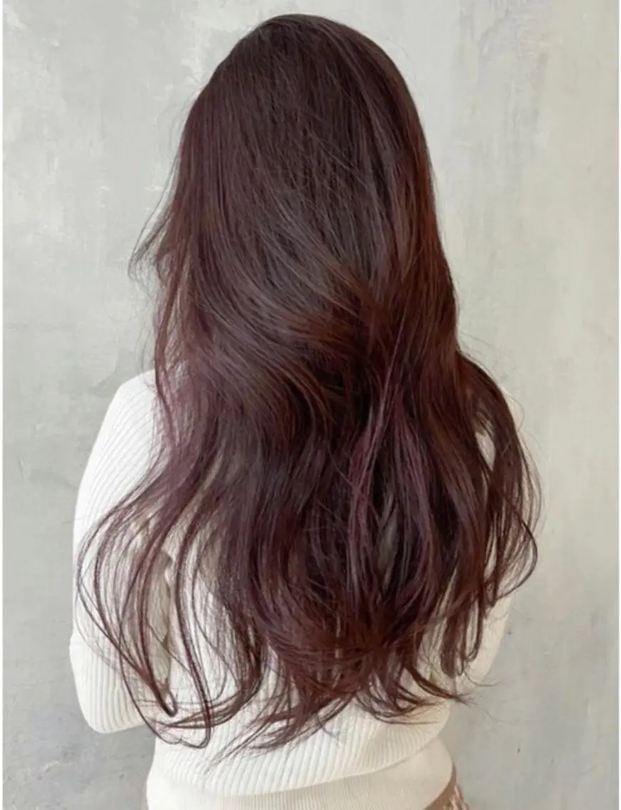 ロング カラー レッドカラー ケアブリーチ 黒瀬有汰のヘアスタイル