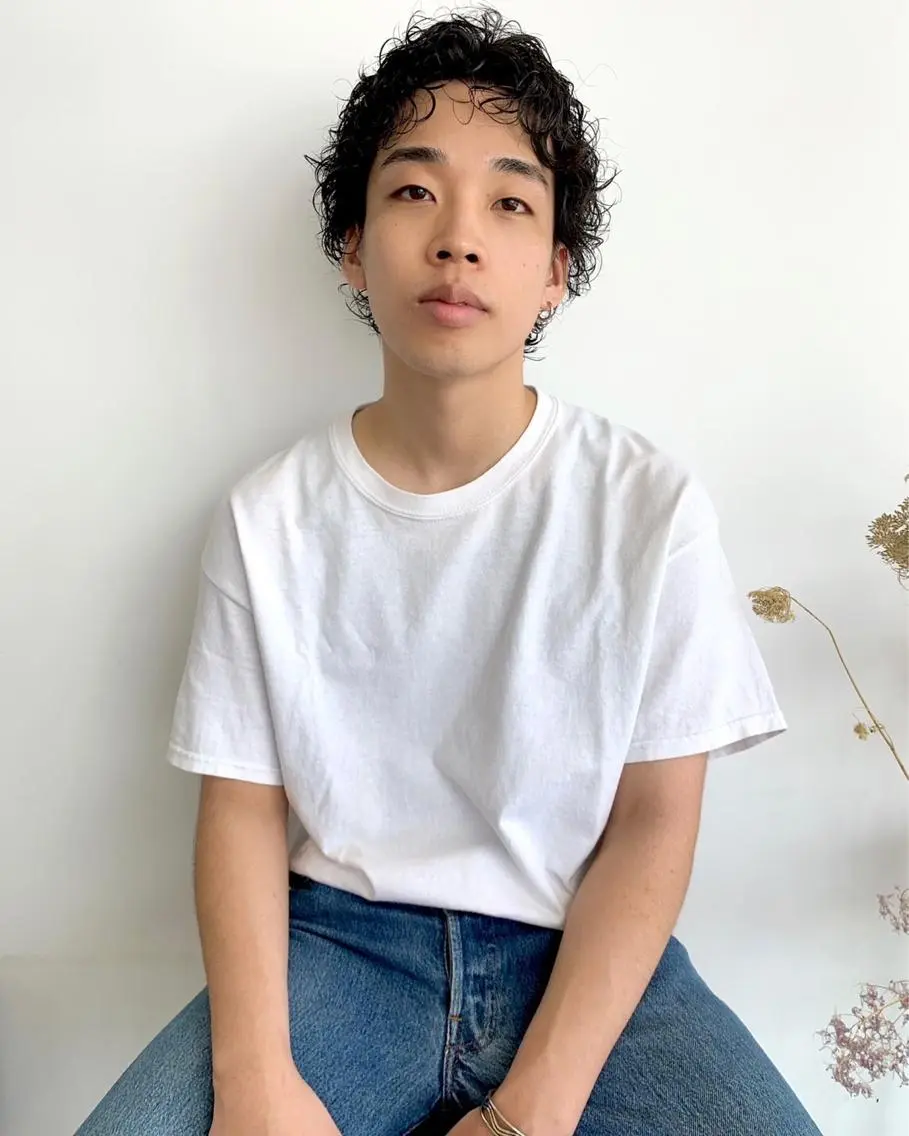 パーマ メンズ レイヤー/透明感 カラー　いくらまゆのヘアスタイル