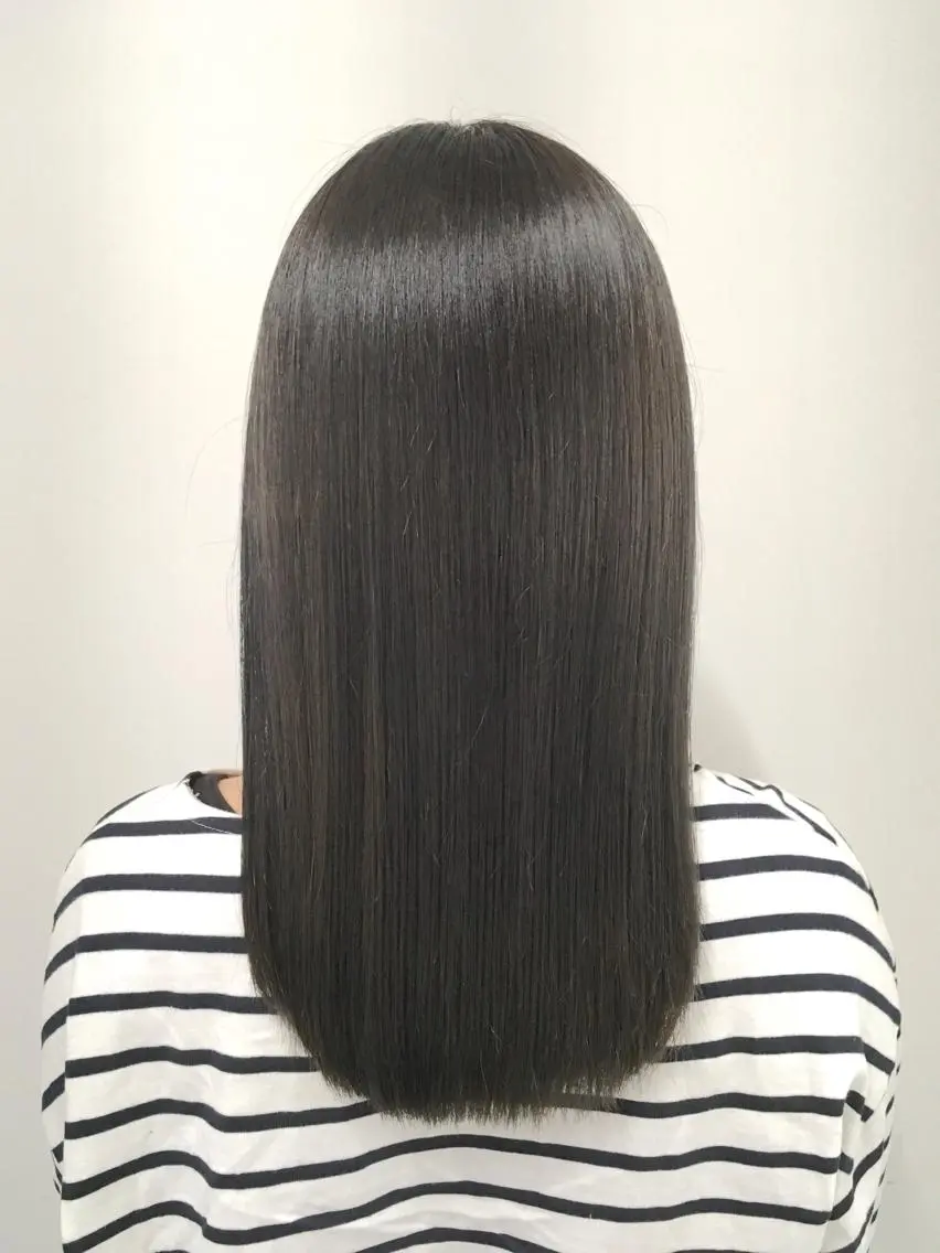 ロング カラー グレージュ yoshi ☆のヘアスタイル