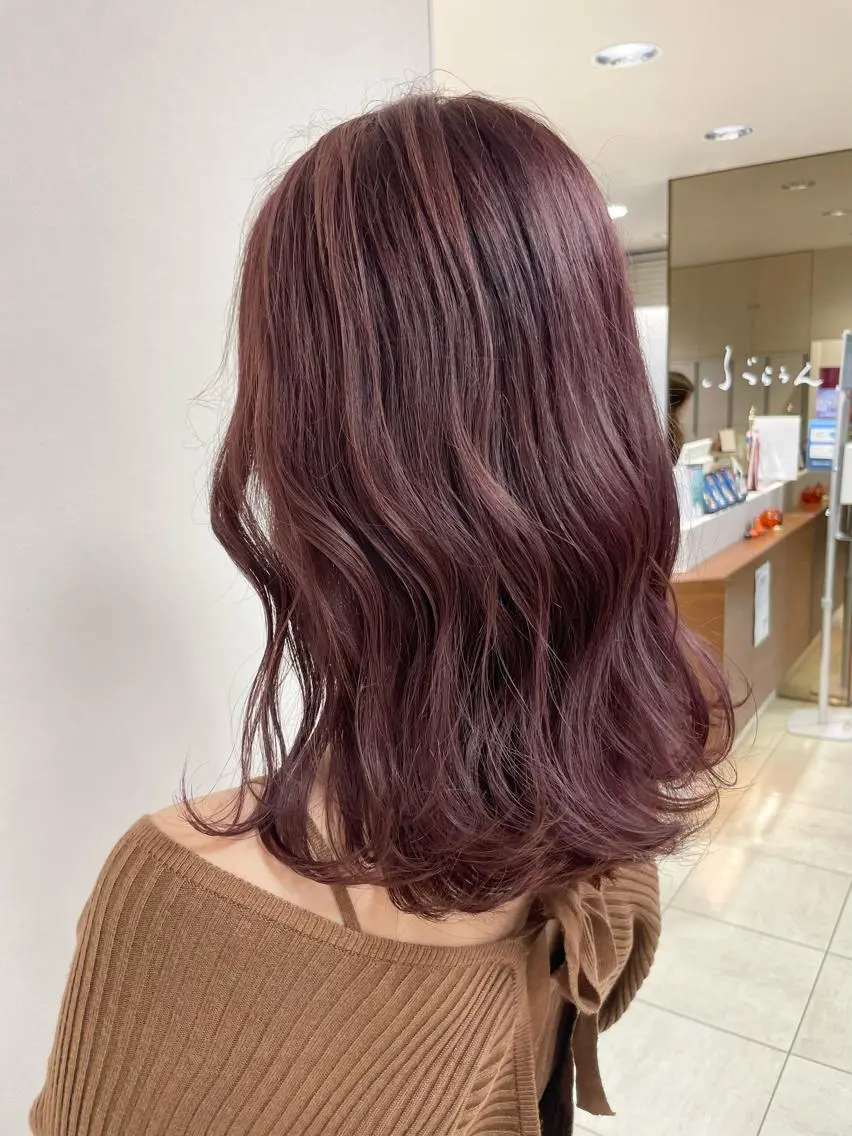 セミロング カラー ヘアアレンジ ヘアカラー トリートメント 【Sweep】おじま のぞみのヘアスタイル