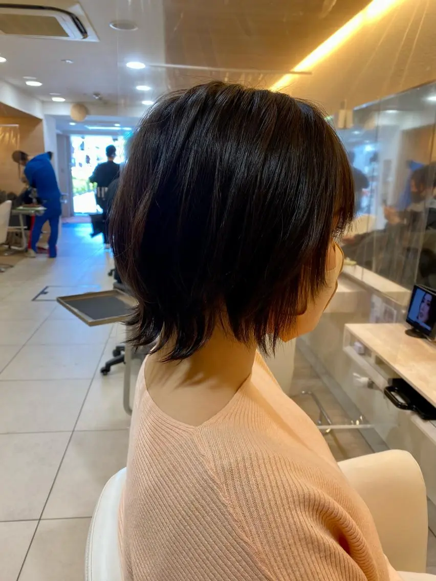 ショート ウルフカット 💎髪質改善💎艶髪 💎ブリーチ💎津村のヘアスタイル