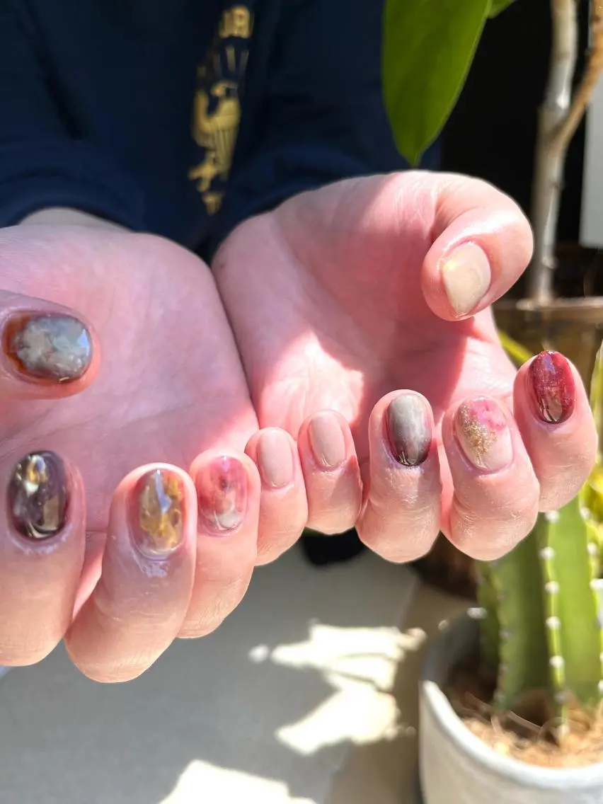 ショート カラー キッズ 2DY NAIL SALONのネイルデザイン