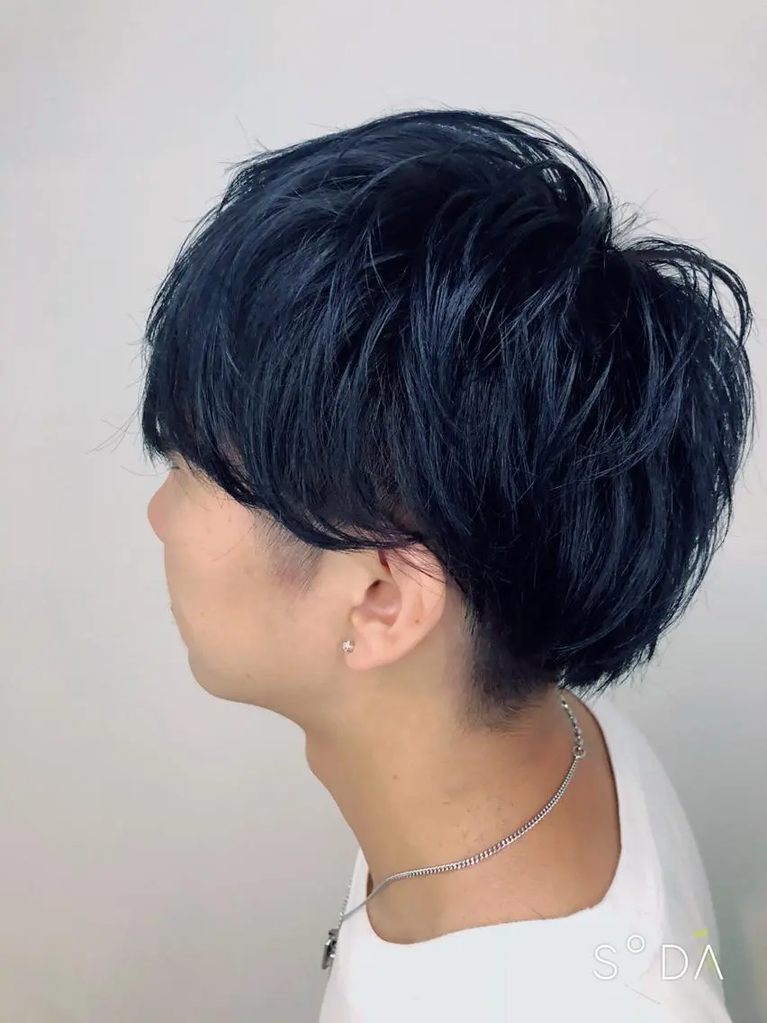 ショート Rubik難波樽本 譲二のヘアスタイル