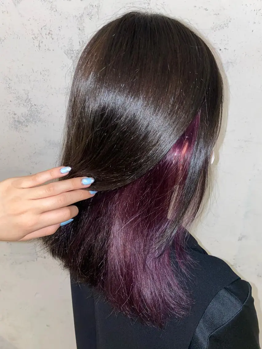 ミディアム カラー オタク美容師🎮 AKARIのヘアスタイル