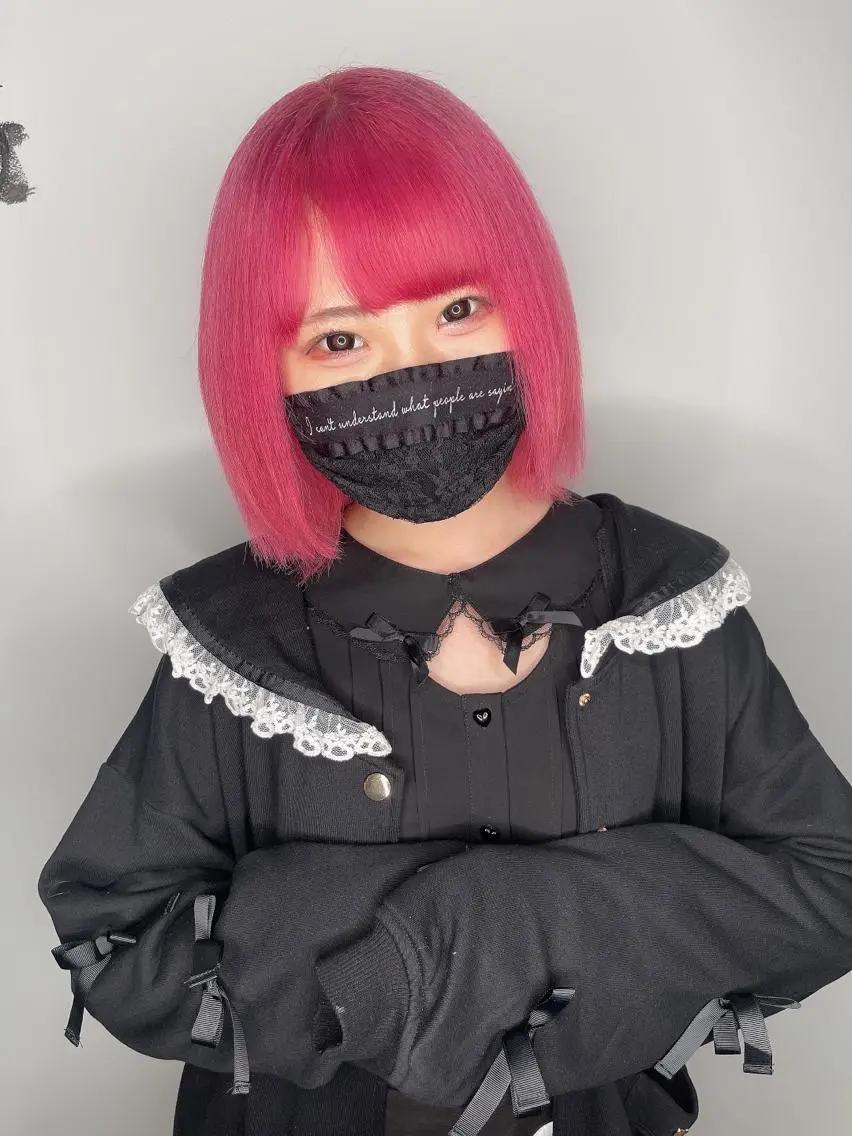ミディアム カラー ブリーチ ヘアカラー トリートメント Luana 矢場町のヘアスタイル