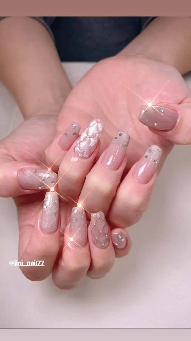 ネイル ジニ ネイルのネイルデザイン