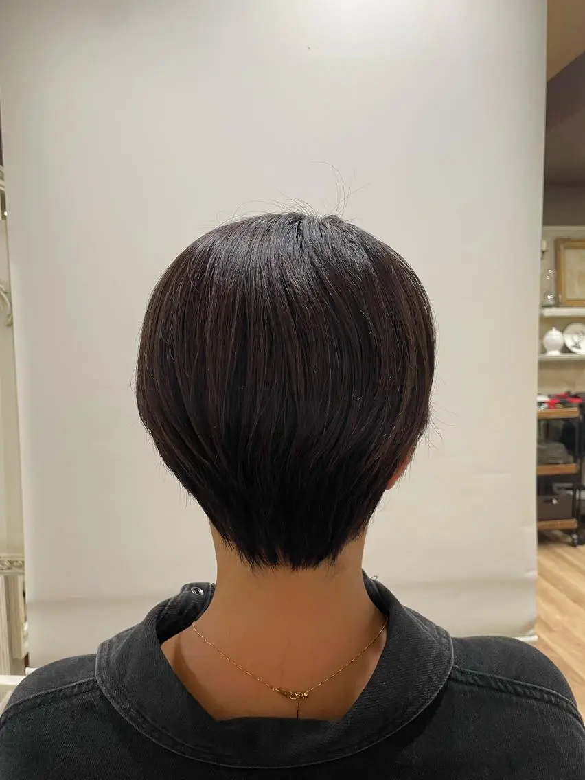 ショート くせ毛 ショートヘア ら んのヘアスタイル