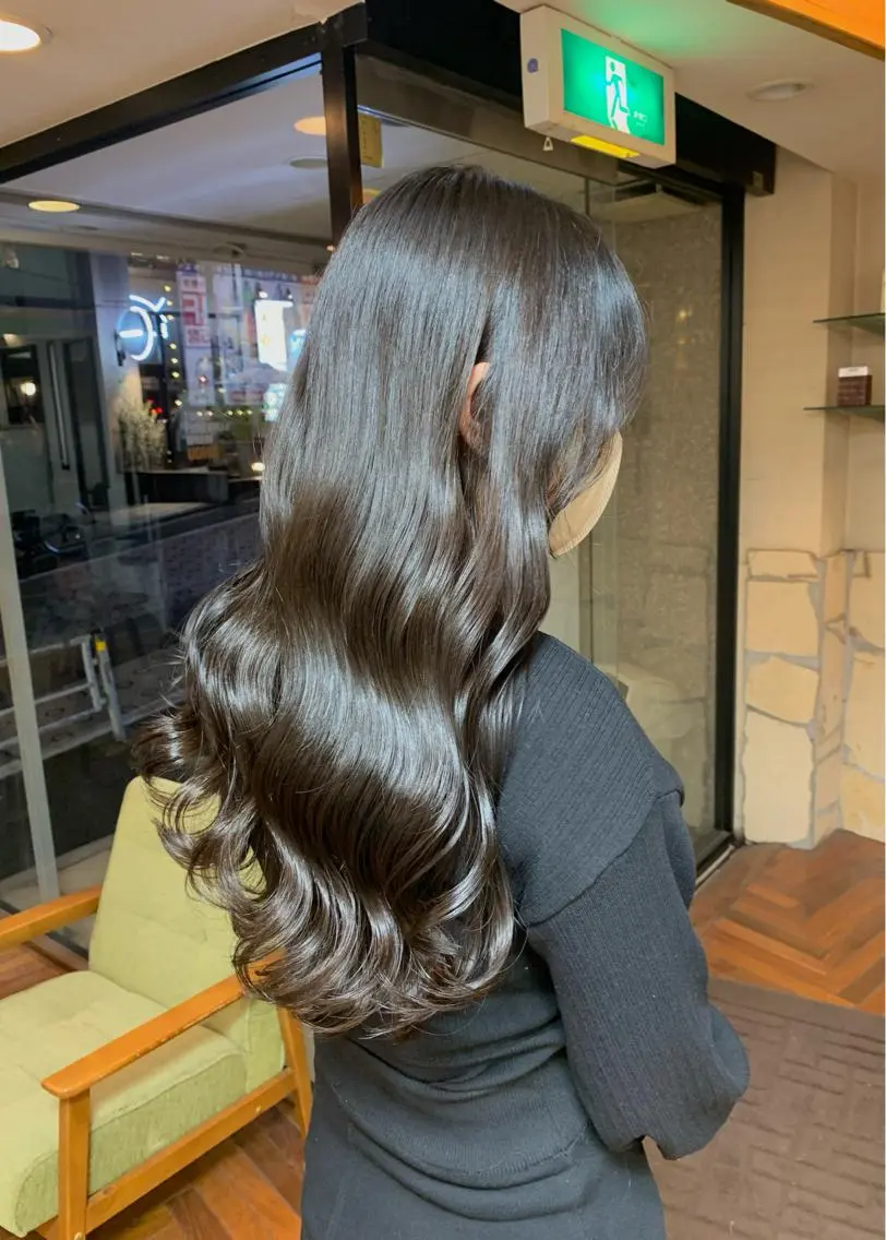ロング カラー ブリーチ グレージュ ブリーチなしカラー 矢野 晃平のヘアスタイル
