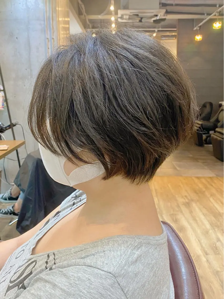 ショート カラー 増山 大起のヘアスタイル
