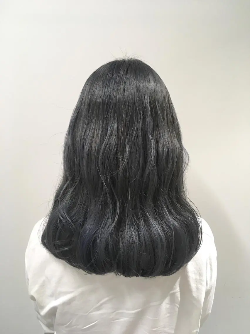 セミロング カラー ブルーカラー ブルージュ ヘアカラー トリートメント ヘアセット yoshi ☆のヘアスタイル
