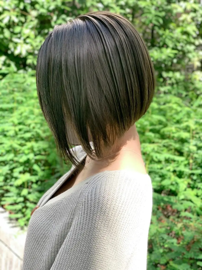 ショート カラー 透明感カラー 宮永 智香のヘアスタイル