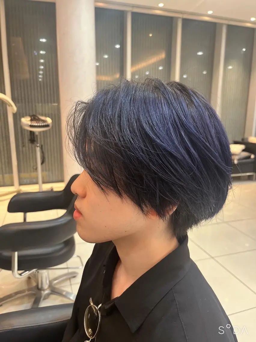 カラー 盛れる顔周り✨韓国式 レイヤーkanatoのヘアスタイル