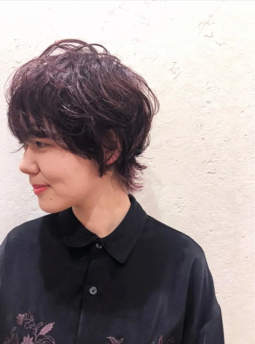 ショート 岸田 梓武生のヘアスタイル