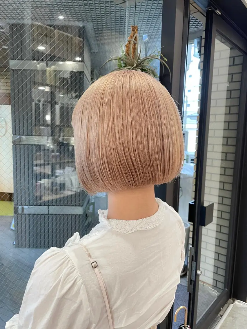 ショート ボブ ヘアカラー トリートメント 城　健太郎 💎ハイトーンのヘアスタイル