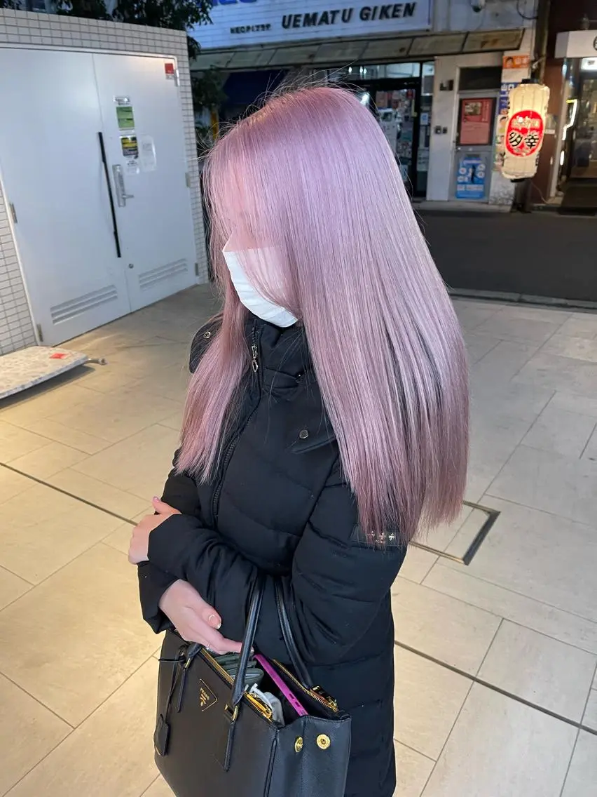 セミロング ヘアカラー 福山 晴香のヘアスタイル