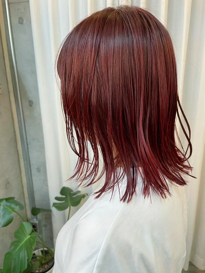 ミディアム カラー ピンクカラー レッドカラー カット ヘアカラー トリートメント HIROKI ”博多 /ボブのヘアスタイル