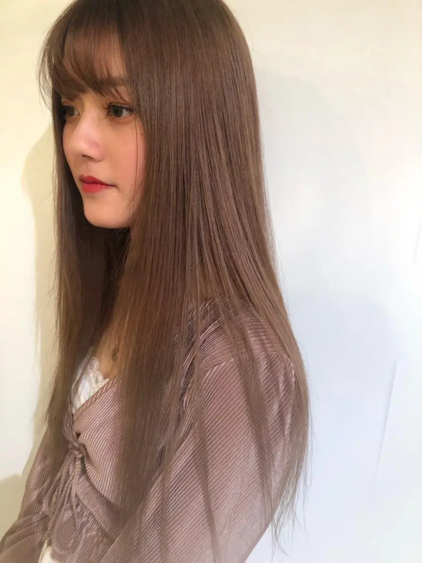 カラー ヘアカラー ブリーチカラー🎀 韓国風/寺門美優のヘアスタイル