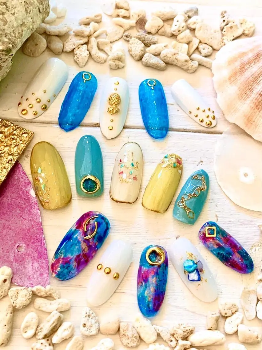 ネイル 夏ネイル NAIL Alaia 𓇼のネイルデザイン