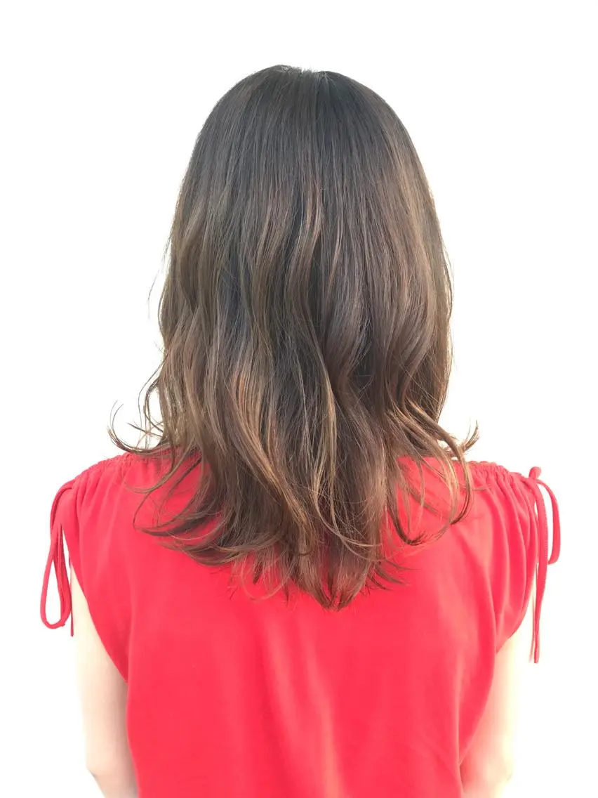 ミディアム カラー カット ヘアカラー 湯浅 了一のヘアスタイル