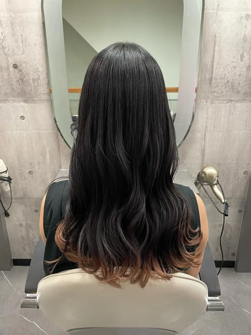 ロング カラー 🧸🎀ブリーチ 栄🎀🧸かのんのヘアスタイル