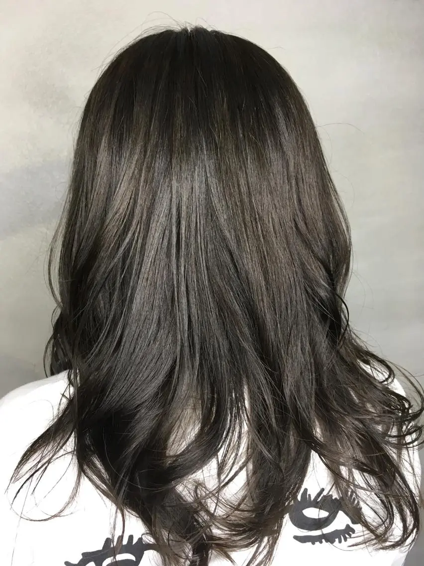 ミディアム カラー ベージュカラー ヘアカラー くまがい みゆ【edge.】のヘアスタイル