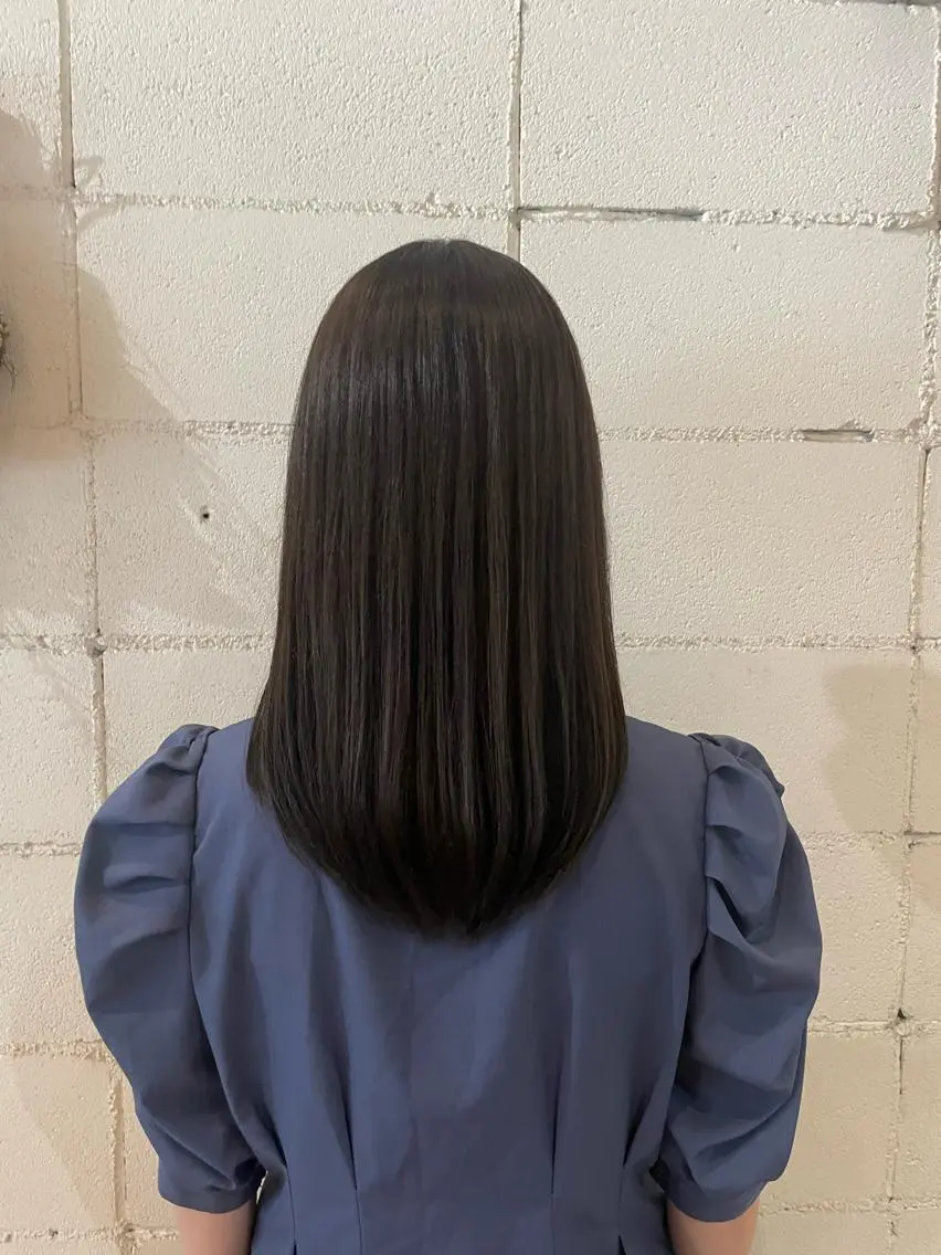 セミロング カラー ヘアカラー いまじゅく あおいのヘアスタイル