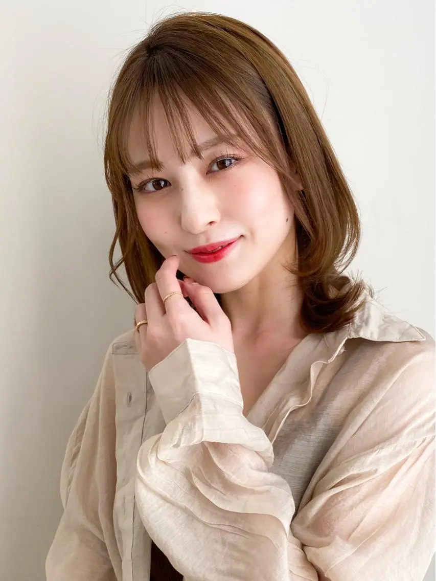 ミディアム 勝河 怜楊のヘアスタイル