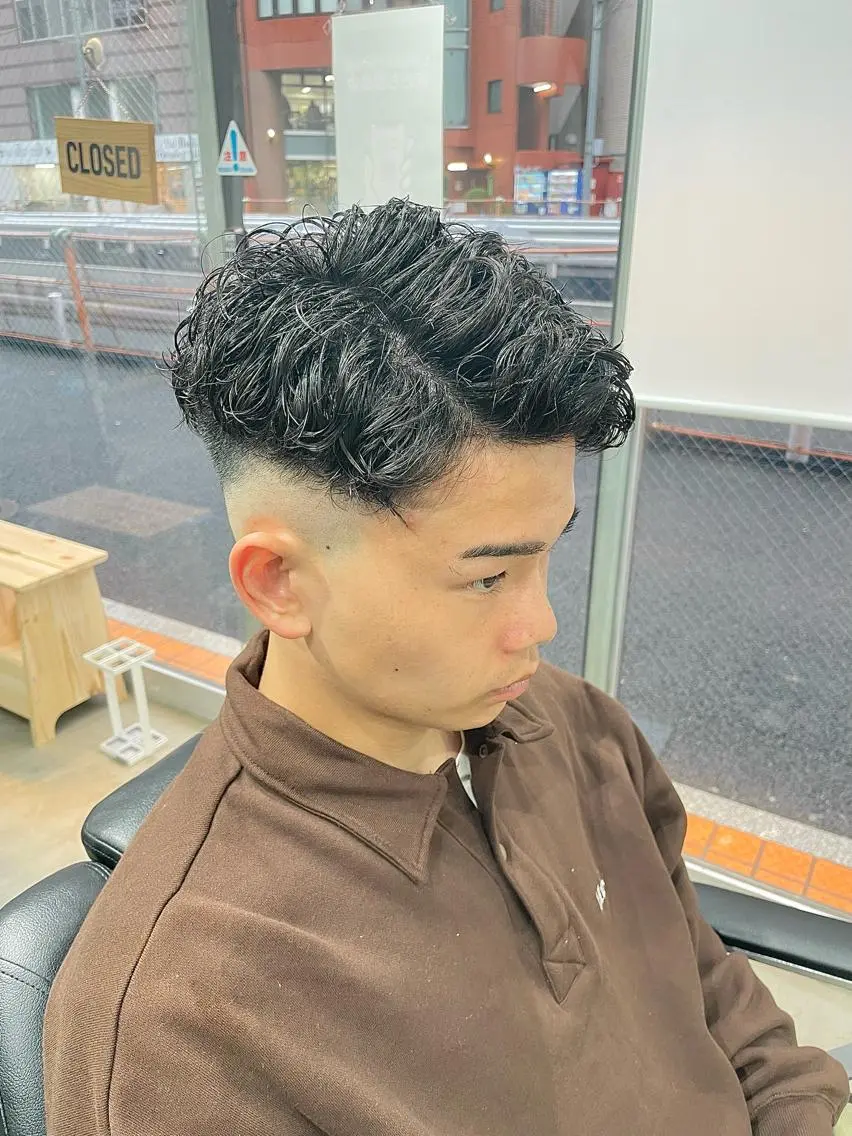 ショート パーマ メンズ カット パーマ 💈メンズパーマ💈 ナカザワ リョウのヘアスタイル