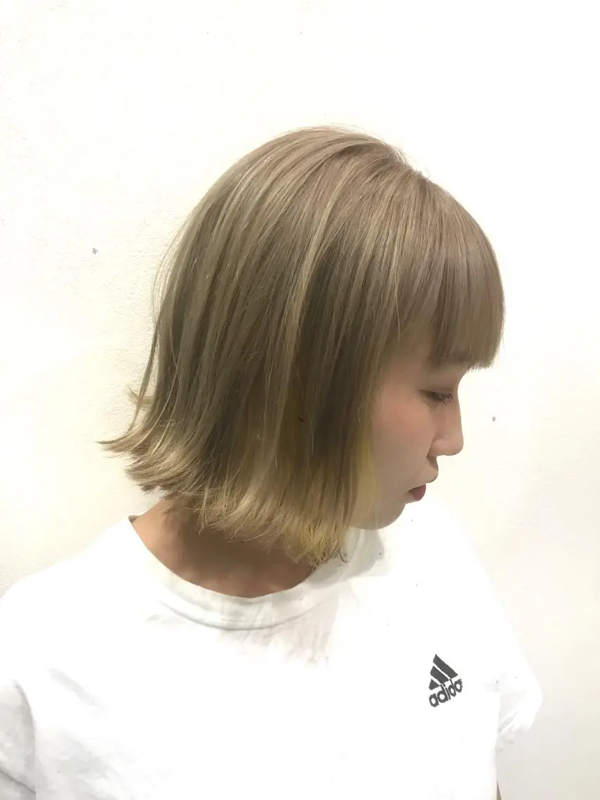 ショート ヘアカラー ブリーチカラー☆ 再生トリートメントのヘアスタイル