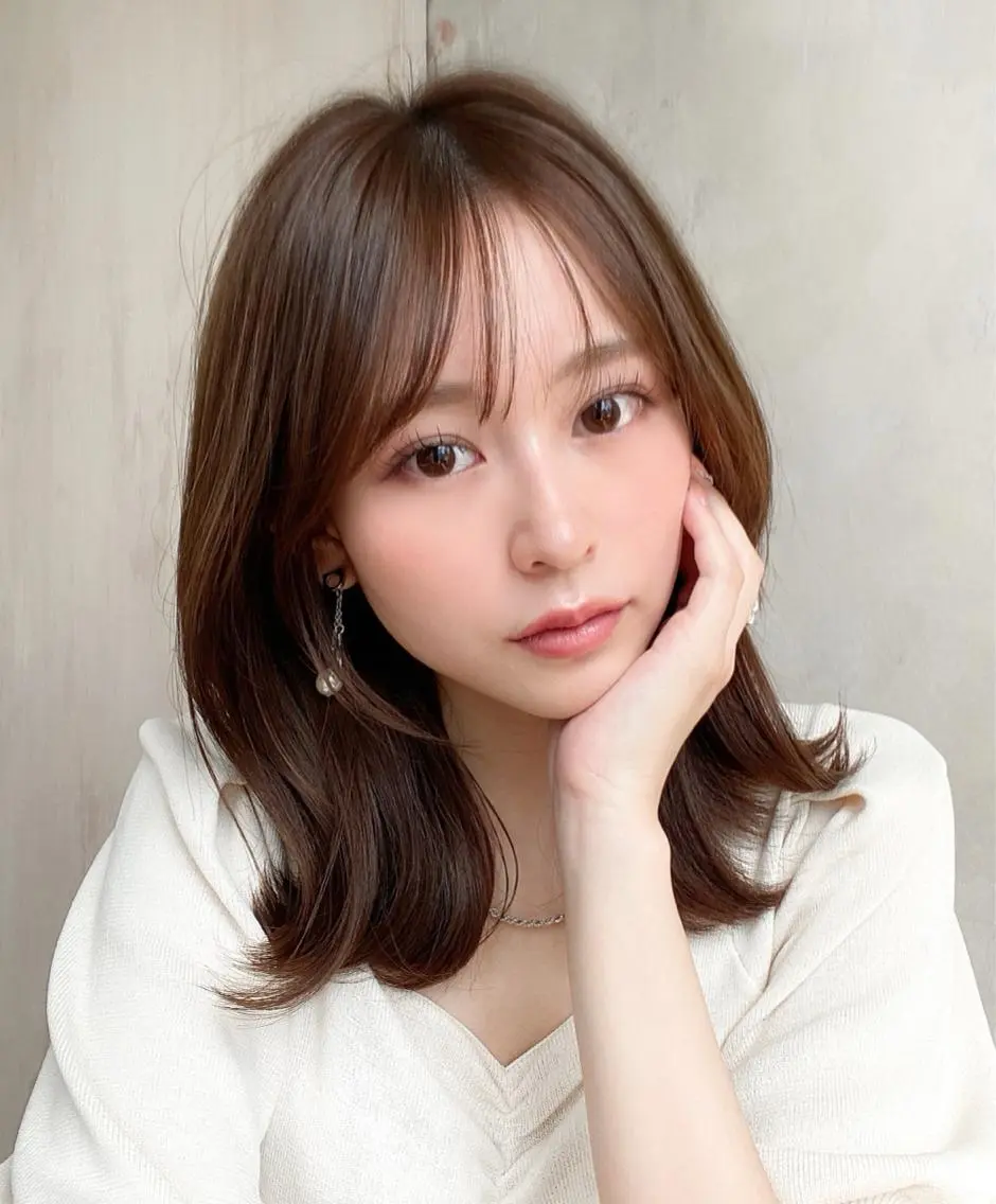ミディアム くびれヘア 髪質改善 縮毛矯正 🧡くびれヘア/前髪 顔周り🧡久原結衣のヘアスタイル