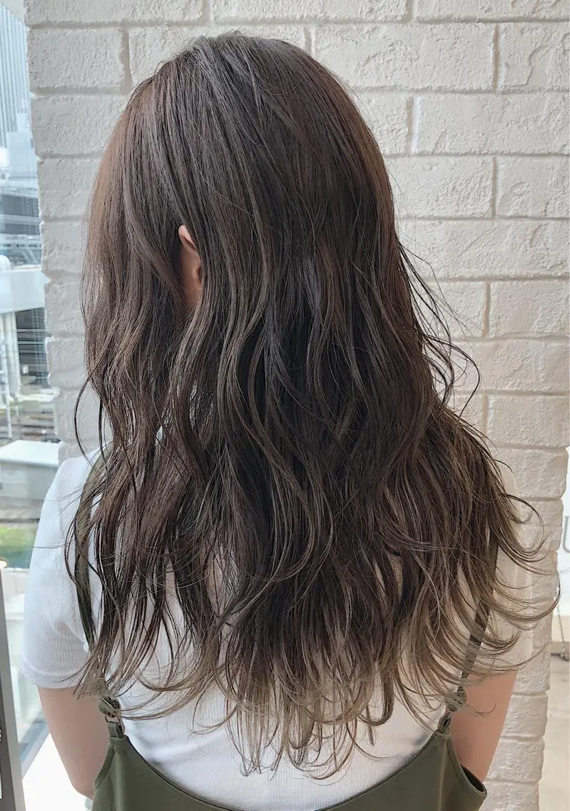 ロング カラー グレージュ 外国人風カラー ノンダメージ髪質改善 カラー💎/KURAのヘアスタイル