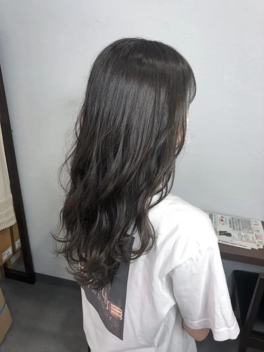 ロング カット ヘアカラー トリートメント 髪質改善、縮毛矯正 Core梅田茶屋町店のヘアスタイル