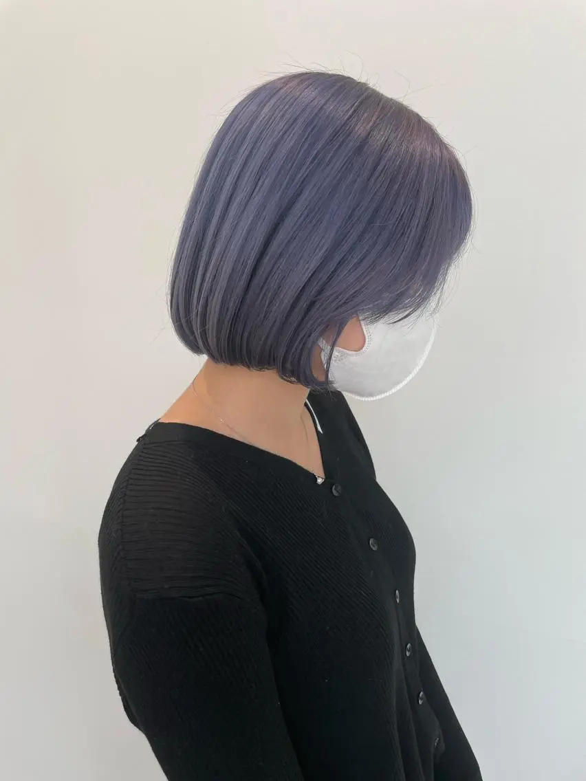 ショート カラー ブリーチ ブルーカラー ラベンダーカラー 岩戸 新のヘアスタイル